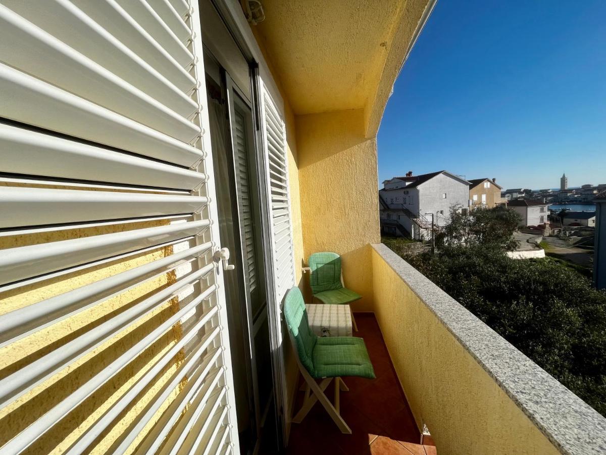 Apartments Maricic Banjol المظهر الخارجي الصورة