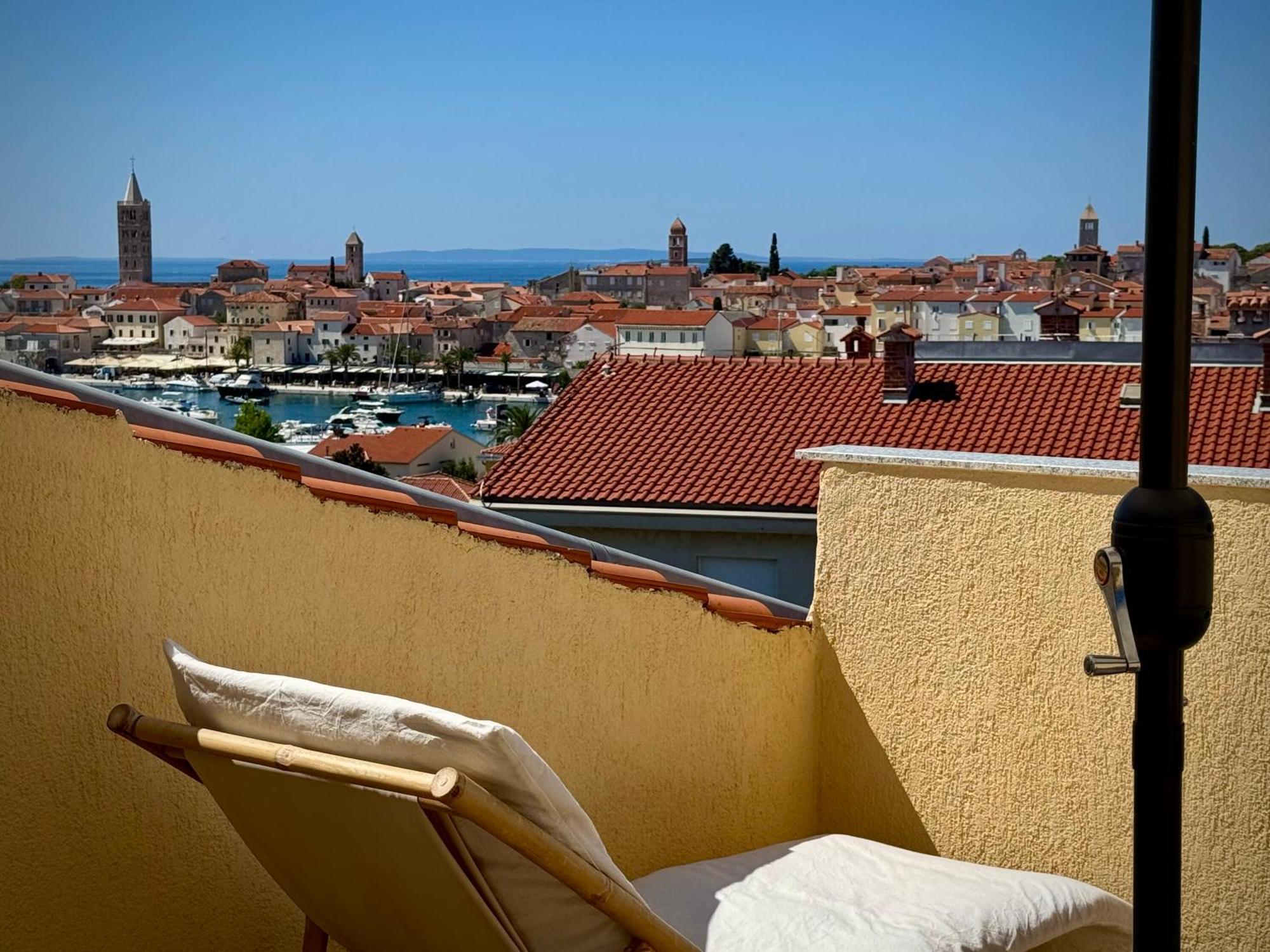 Apartments Maricic Banjol المظهر الخارجي الصورة